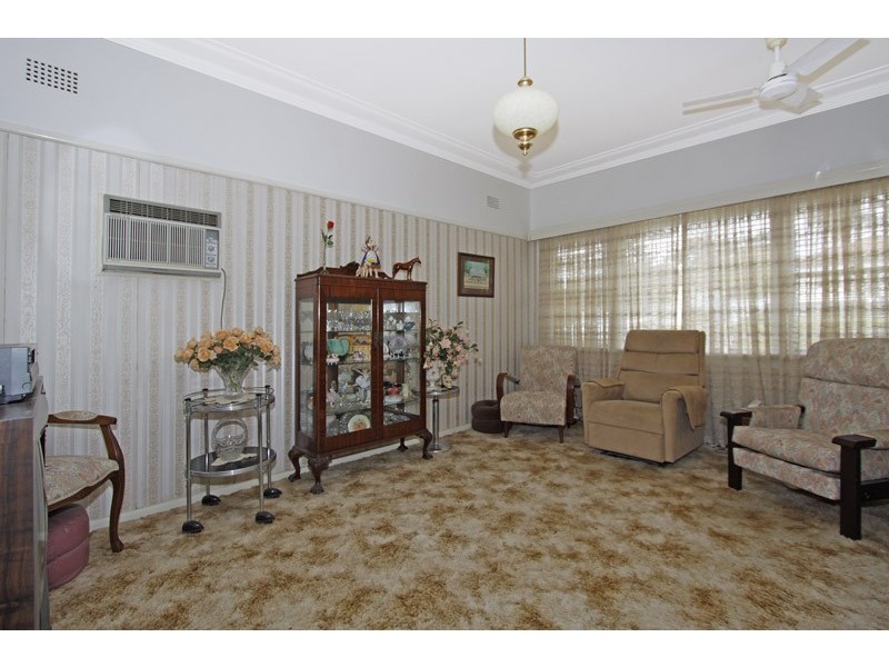 59 Warraba Street, Como NSW 2226