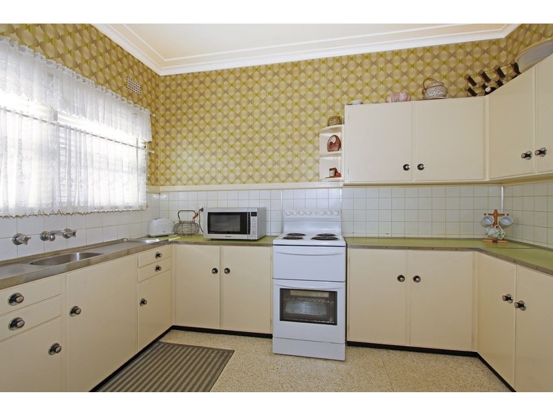 59 Warraba Street, Como NSW 2226