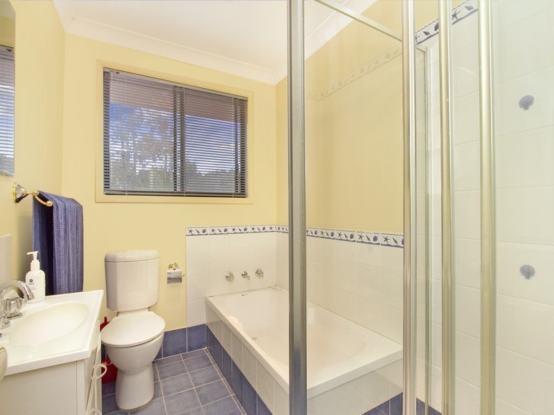 2/12 Yarra Vista Court, Yarrawarrah NSW 2233