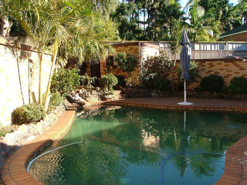 2A Rocklea Crescent, Sylvania NSW 2224