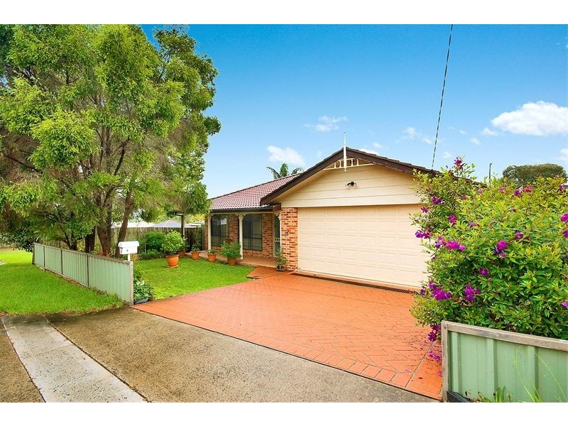 4  Peachtree Lane, Kirrawee NSW 2232