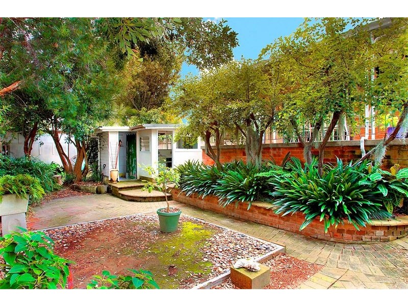 263  Princes Highway, Sylvania NSW 2224