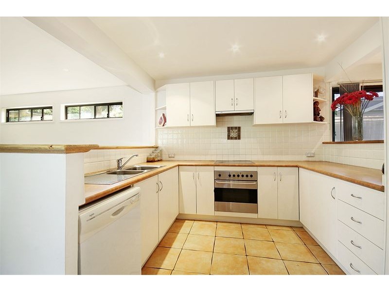 16  Siandra Drive, Kareela NSW 2232