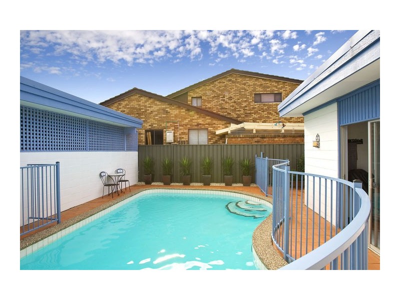 42  LEICHHARDT CRESCENT, Sylvania NSW 2224