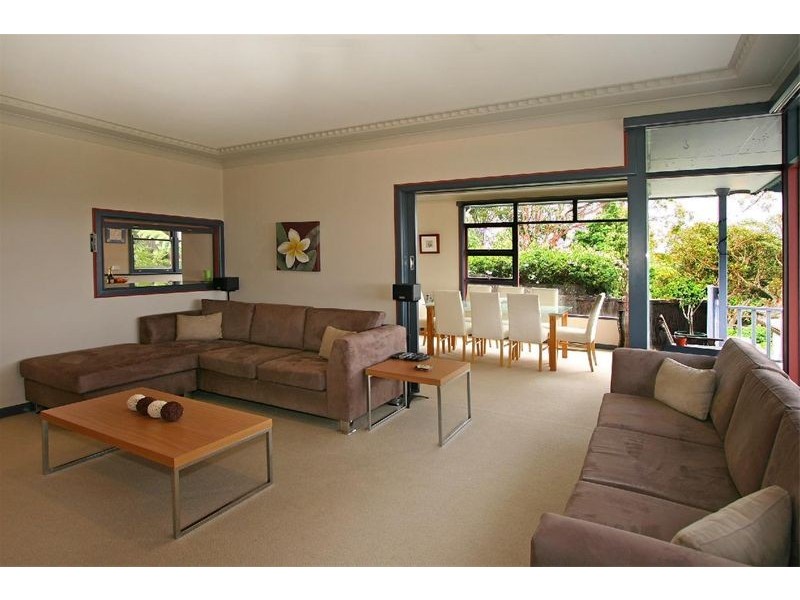 145  COMO PARADE, Como NSW 2226