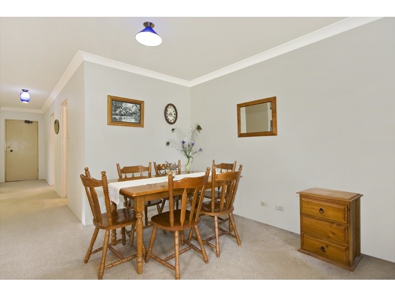 2/73-75  Flora Street, Kirrawee NSW 2232