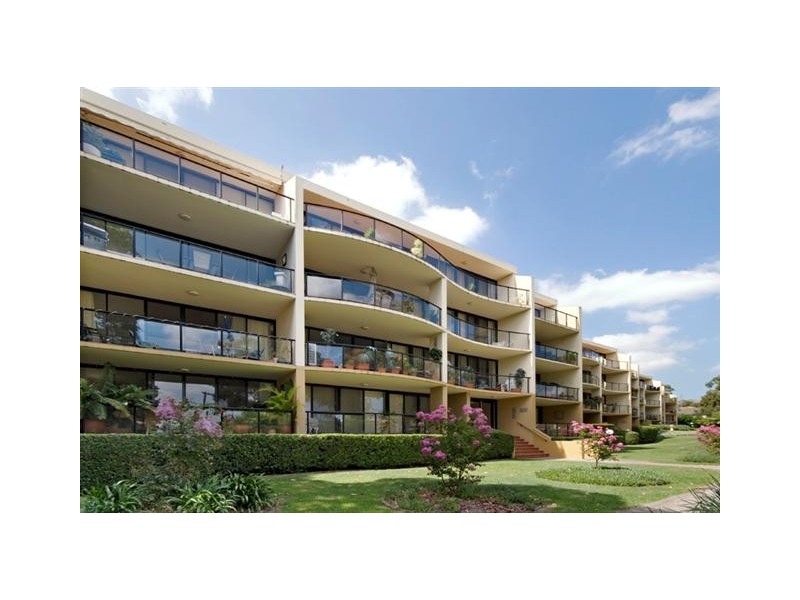 8D/2B   Mowbray Street, Sylvania NSW 2224