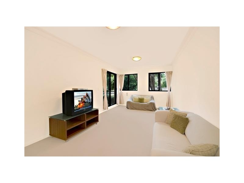 8D/2B   Mowbray Street, Sylvania NSW 2224