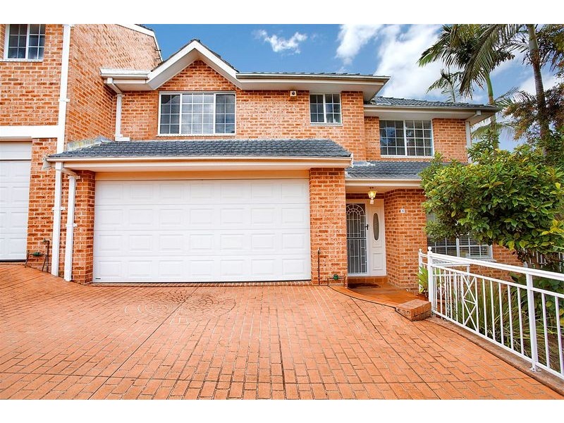 3/74  Evelyn Street, Sylvania NSW 2224