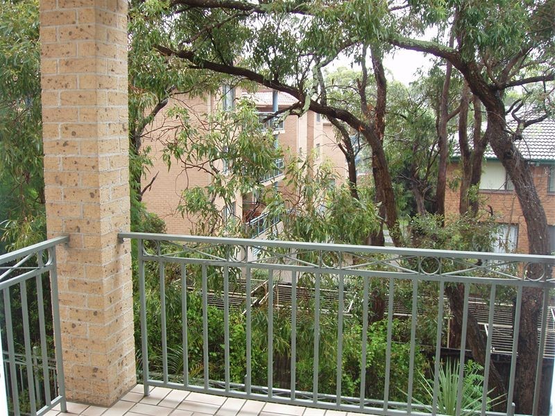 20/59-61  Flora Street, Kirrawee NSW 2232