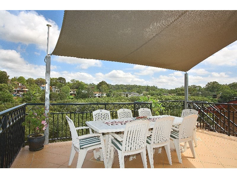 136  SIANDRA DRIVE, Kareela NSW 2232