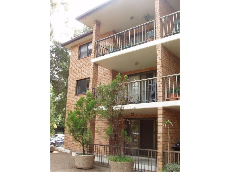 4/28-32  RAILWAY CRESCENT, Jannali NSW 2226