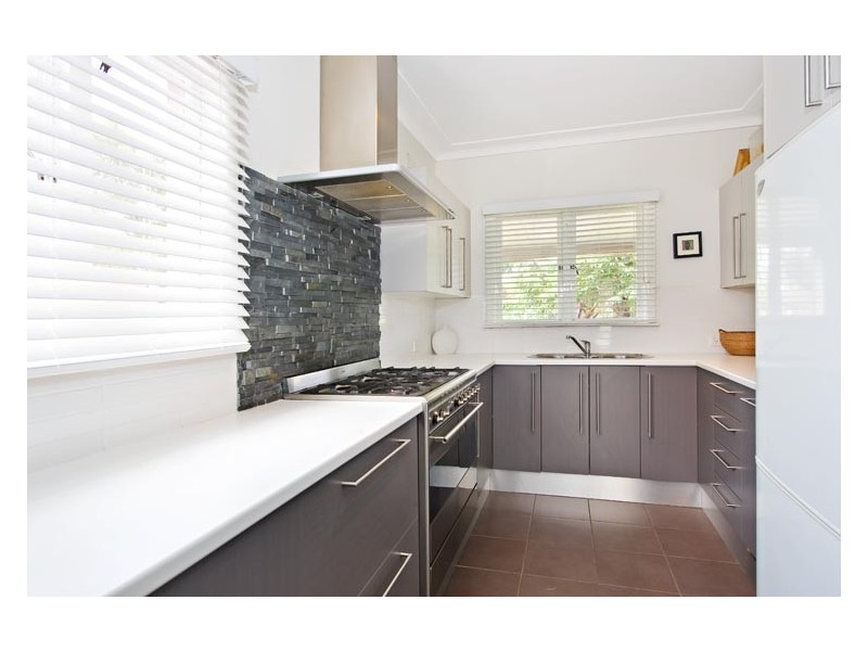 1  Amos Place, Sylvania NSW 2224