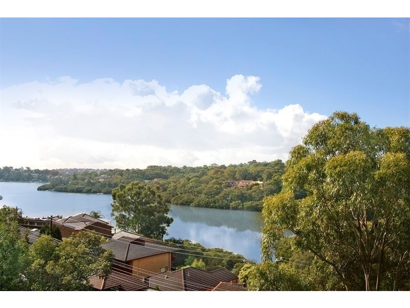 6 Balandra Place, Kareela NSW 2232