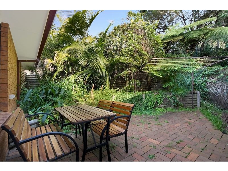 8/17   Binya Place, Como NSW 2226