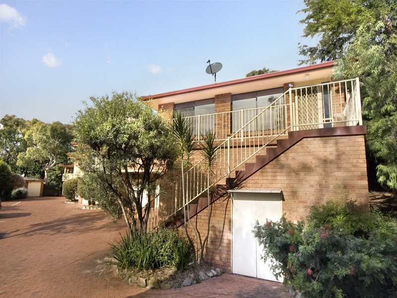 8/17   Binya Place, Como NSW 2226