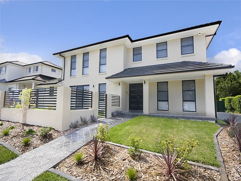 1/59  Garnet Road, Miranda NSW 2228