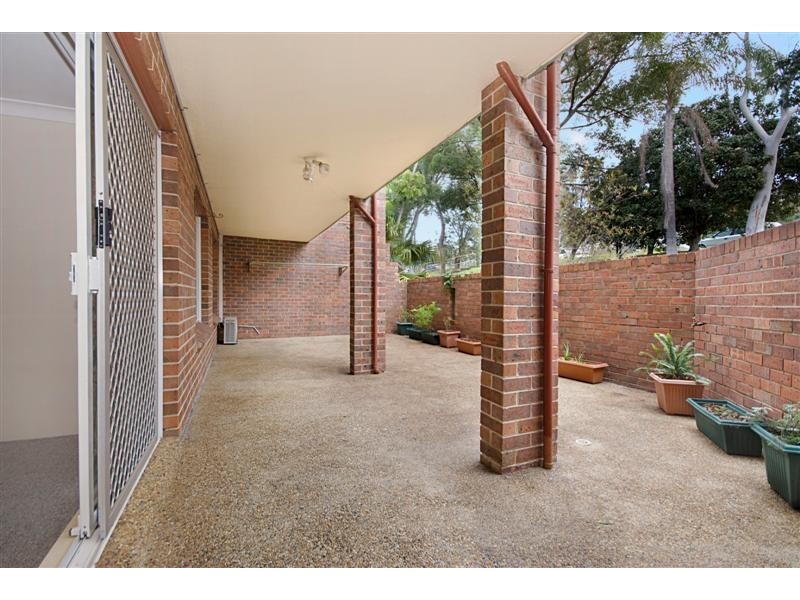 10/2   Railway Crescent, Jannali NSW 2226