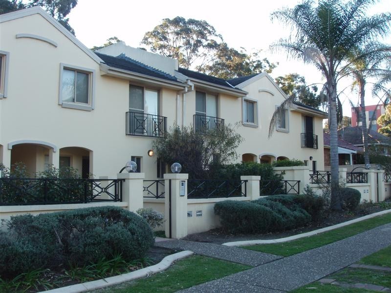 5/7-13  TAYLOR  CLOSE, Miranda NSW 2228