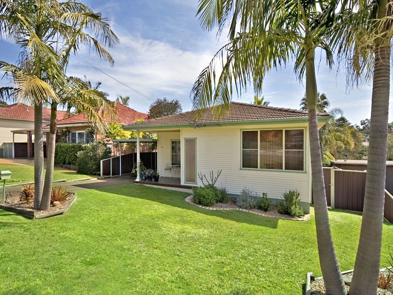 41   Oak Road, Kirrawee NSW 2232