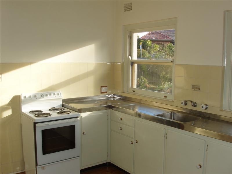 35  BELGRAVE ESPLANADE, Sylvania NSW 2224