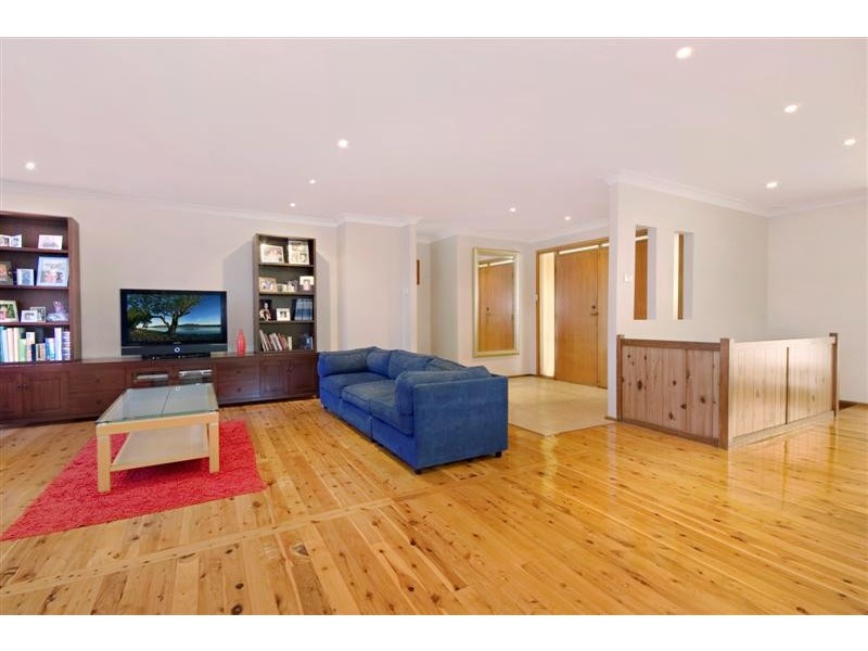 48  Solveig Crescent, Kareela NSW 2232