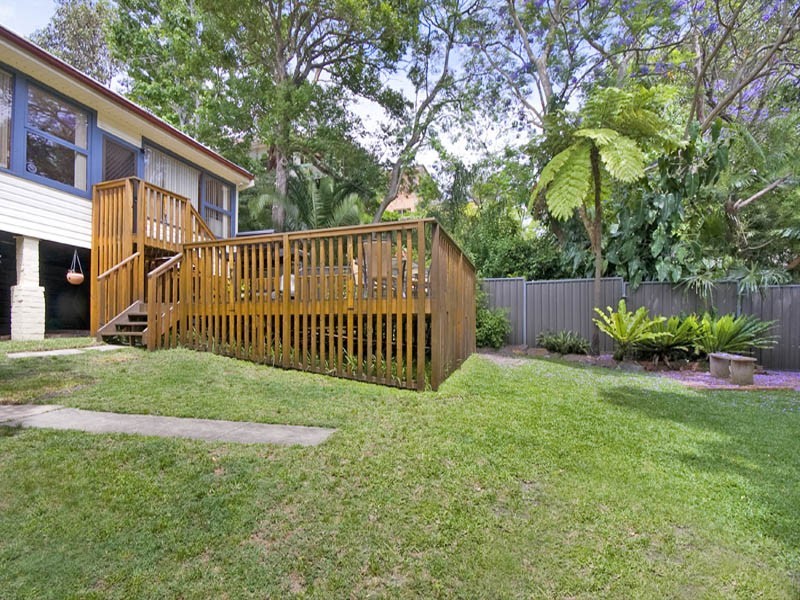 1  Easton Avenue, Sylvania NSW 2224