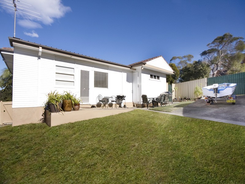 30B   VENETIA STREET, Sylvania NSW 2224