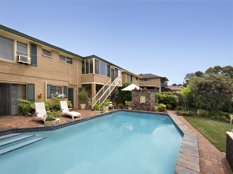 29  Essington Crescent, Sylvania NSW 2224