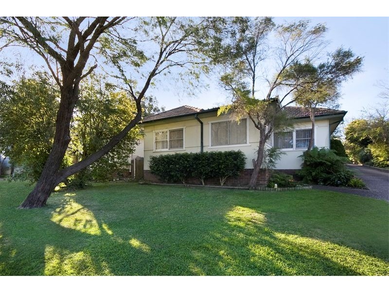 17a  Eighth Avenue, Loftus NSW 2232