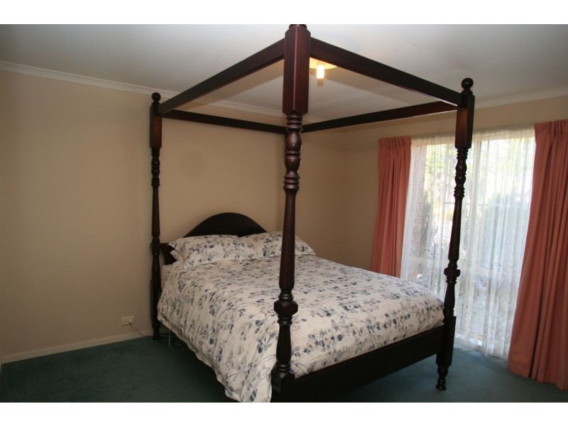 4  Cracknell Close, Morphettville SA 5043