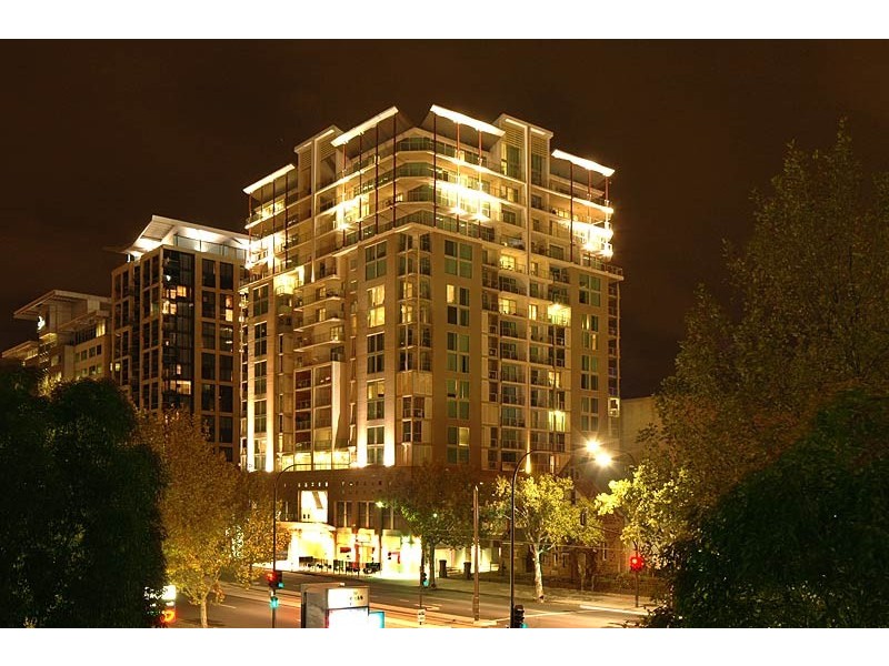 413 / 96  North Terrace, Adelaide SA 5000