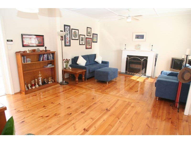 18  Addison Road, Hove SA 5048