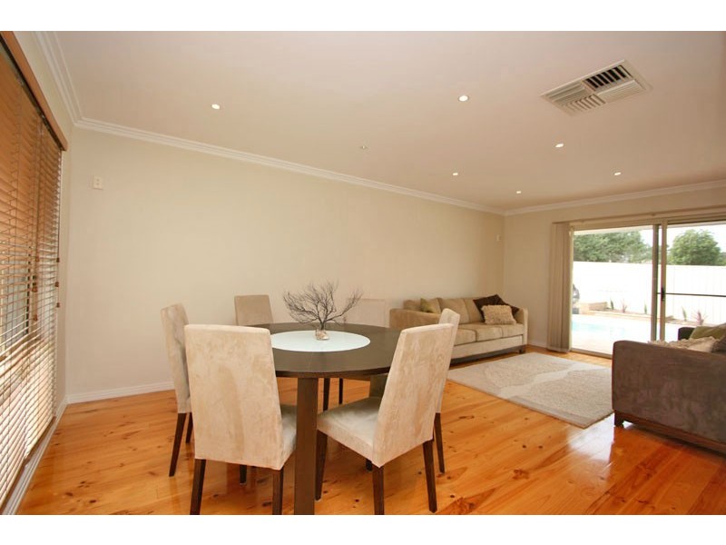 1   Durham Place, Flagstaff Hill SA 5159