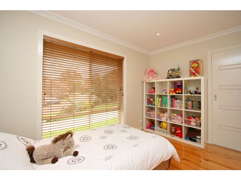 1   Durham Place, Flagstaff Hill SA 5159