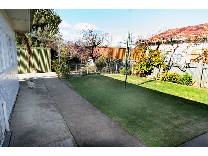 21 Nellie Avenue, Mitchell Park SA 5043