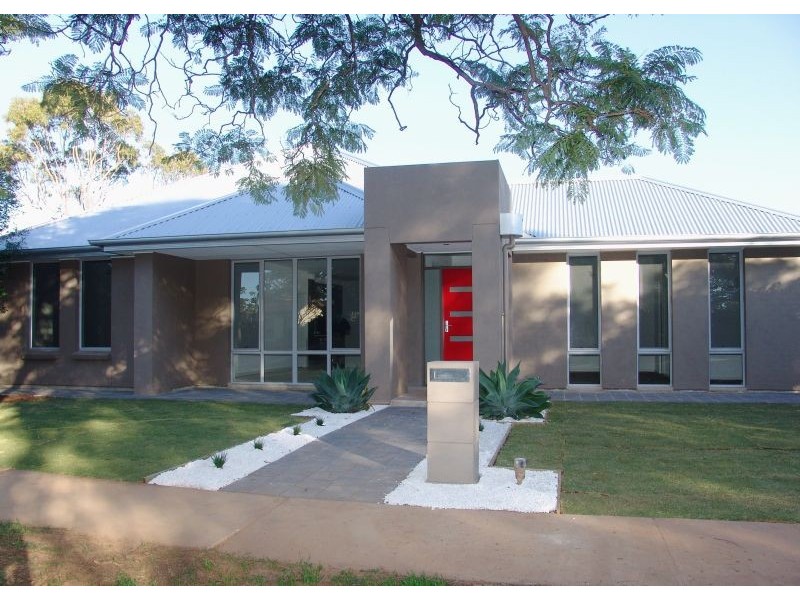 22  Bowden Grove, Oaklands Park SA 5046