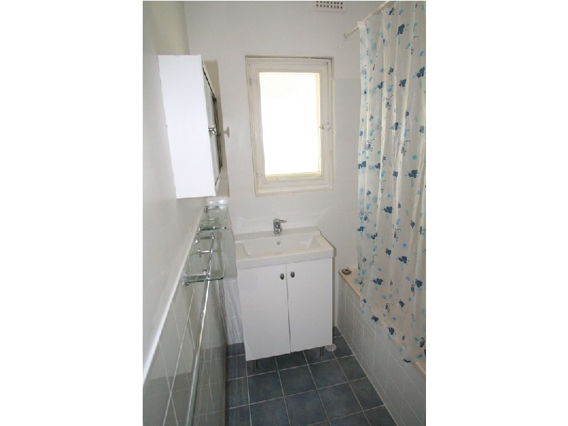 36  Wallala Avenue, Park Holme SA 5043