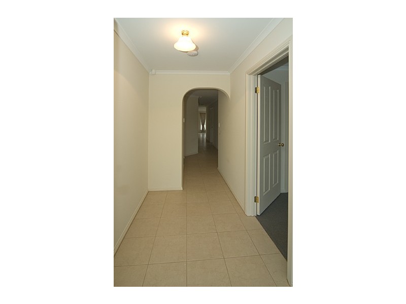 13  Blossom Court, Direk SA 5110