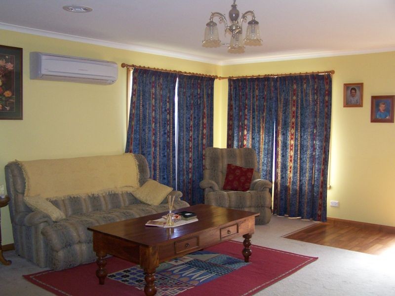 27  Fulton Street, Legana TAS 7277