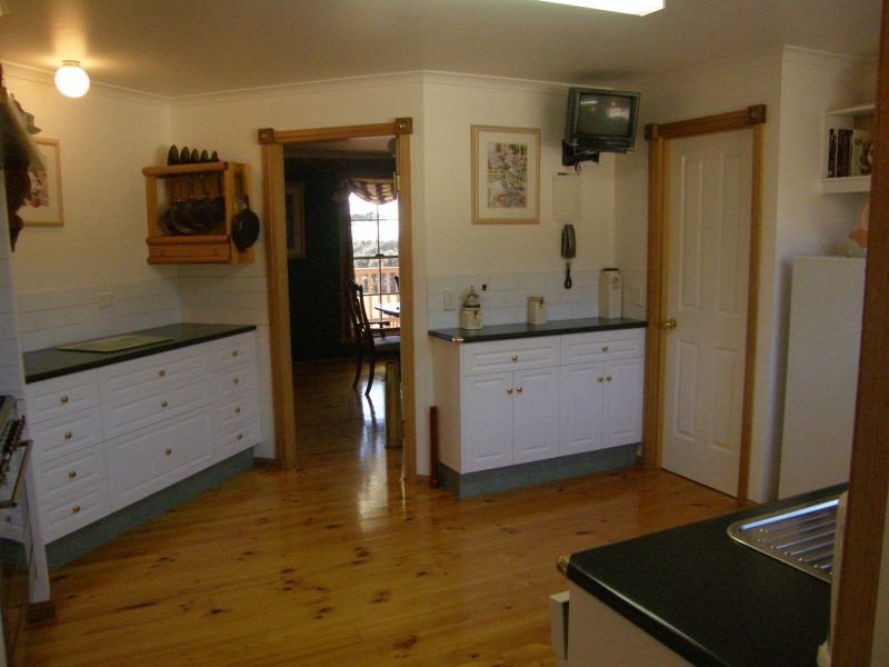 16  Belair Crescent, Beaumaris TAS 7215