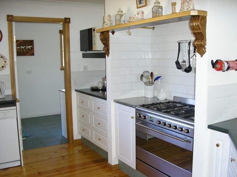 16  Belair Crescent, Beaumaris TAS 7215