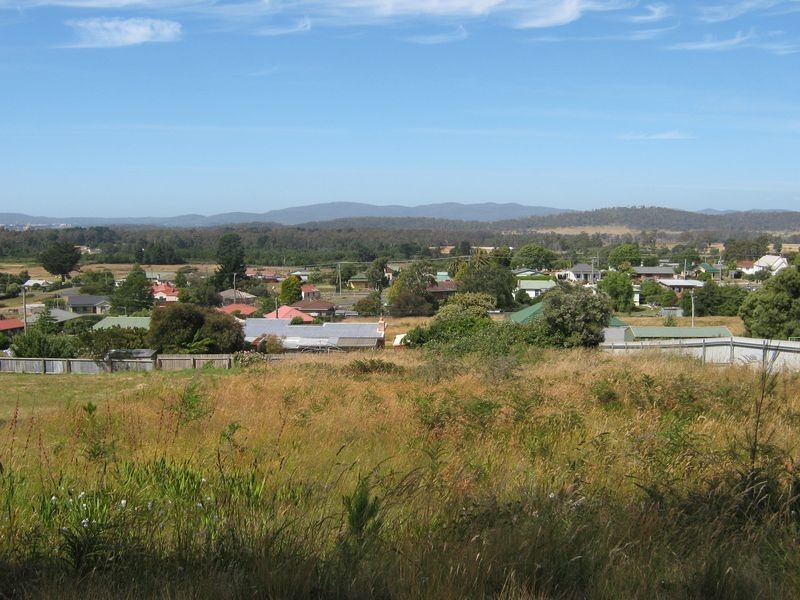 26 Brooklyn Street, Beaconsfield TAS 7270