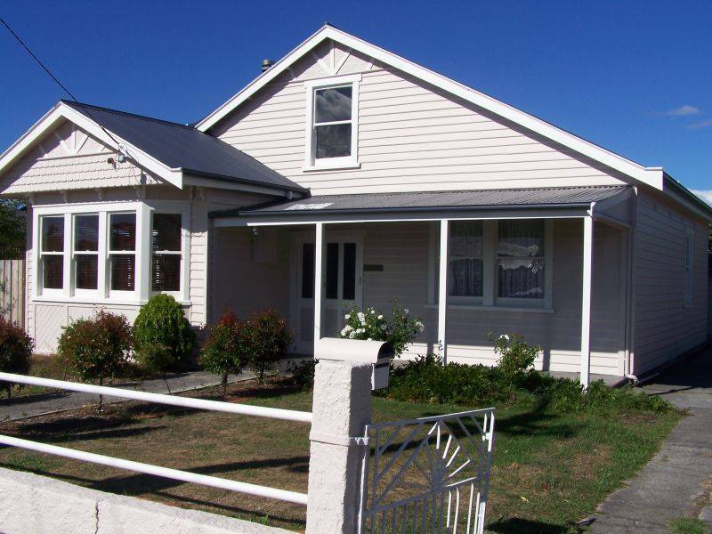 178 Charles Street, Beauty Point TAS 7270