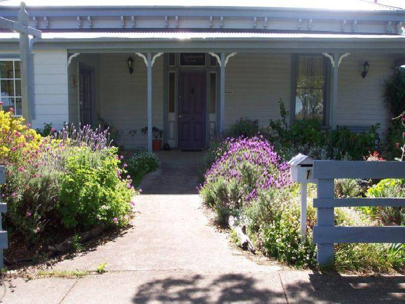 1  Macquarie Street, George Town TAS 7253