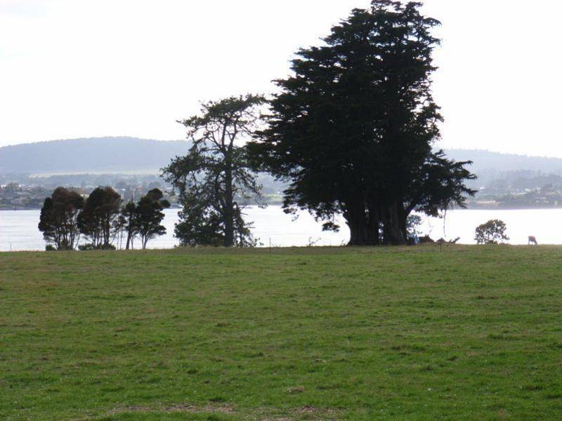 259   Bevic Road, Clarence Point TAS 7270