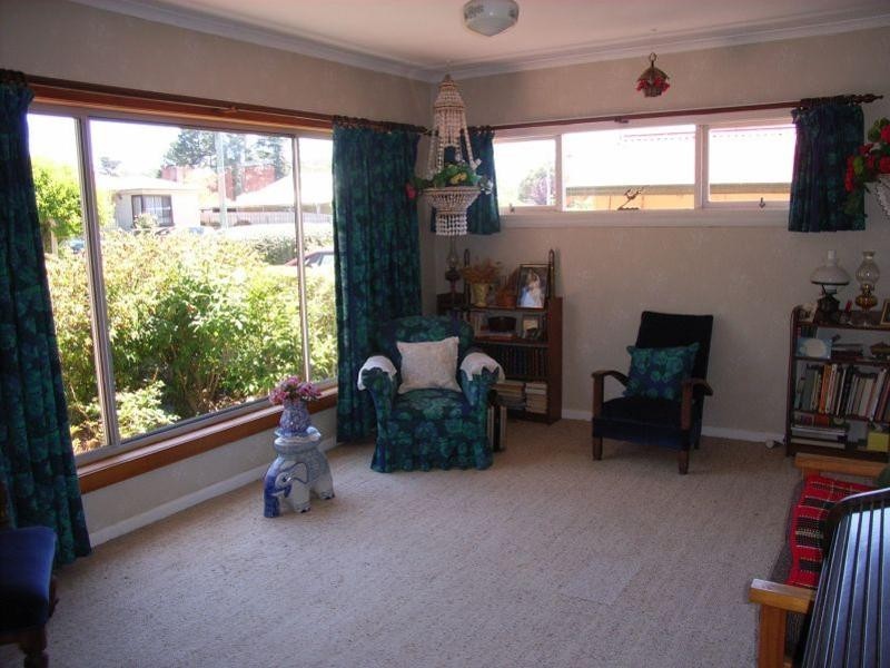 100  Main Road, Exeter TAS 7275