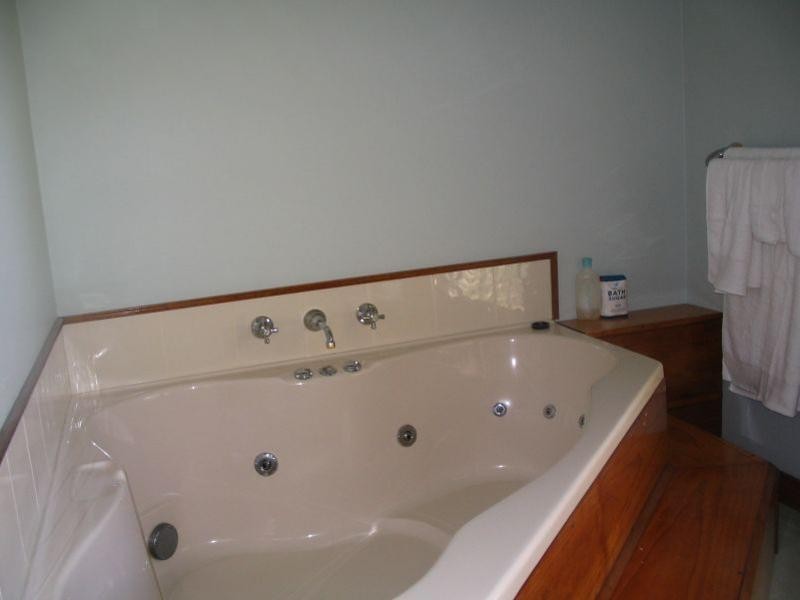 31 Crowther Street, Beaconsfield TAS 7270