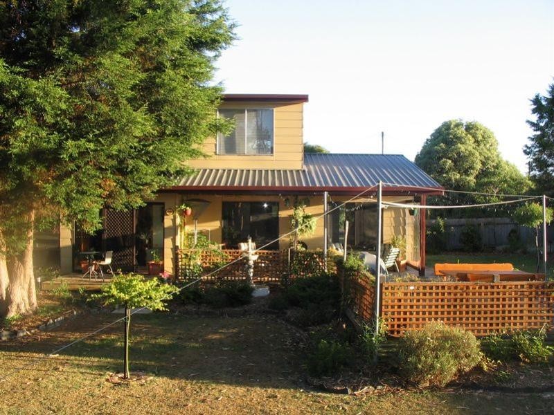 31 Crowther Street, Beaconsfield TAS 7270