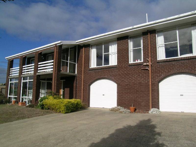 10 Pheasant Place, Legana TAS 7277